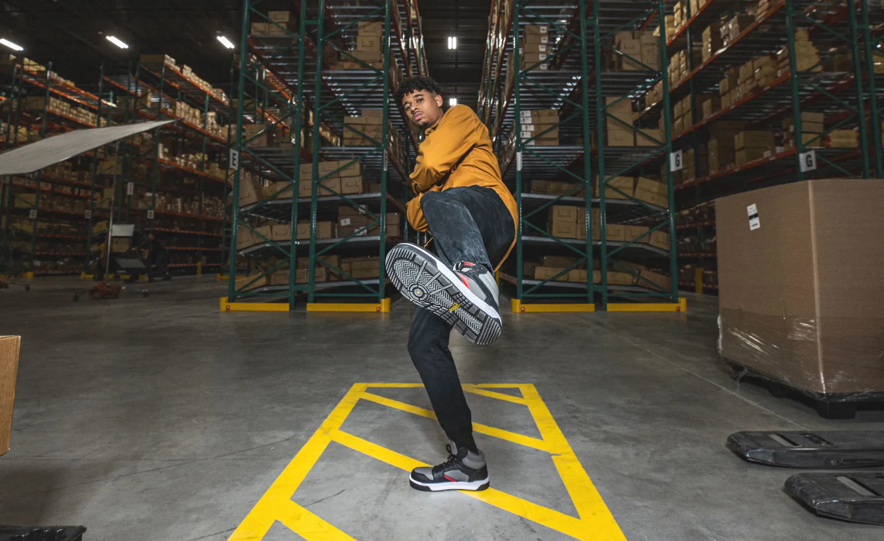 Men's Overton Mid Work Shoe (Carbon Toe) - Image 8