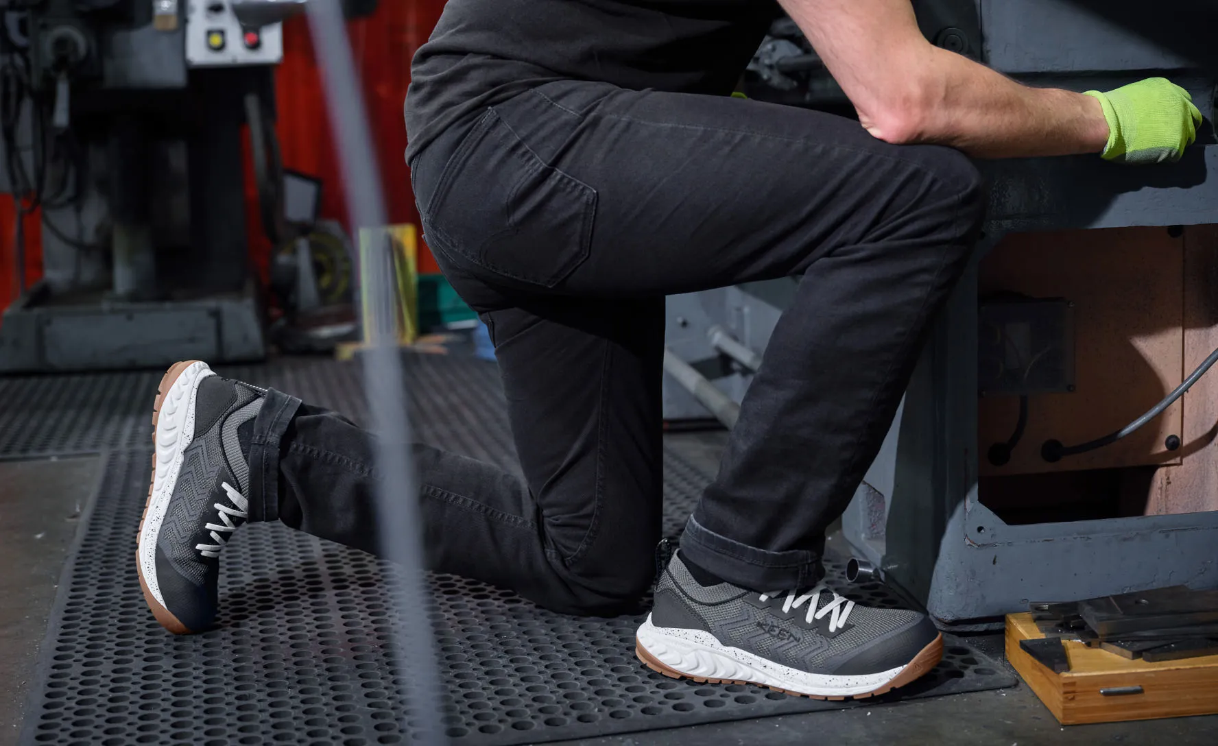 Men's Arvada Shift Work Sneaker (Carbon Toe) - Image 7