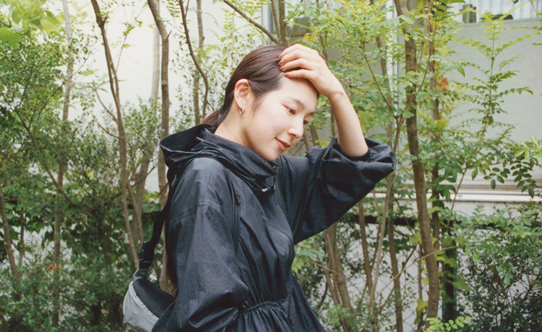 Women's Jasper Zionic emmi Sneaker - Image 7