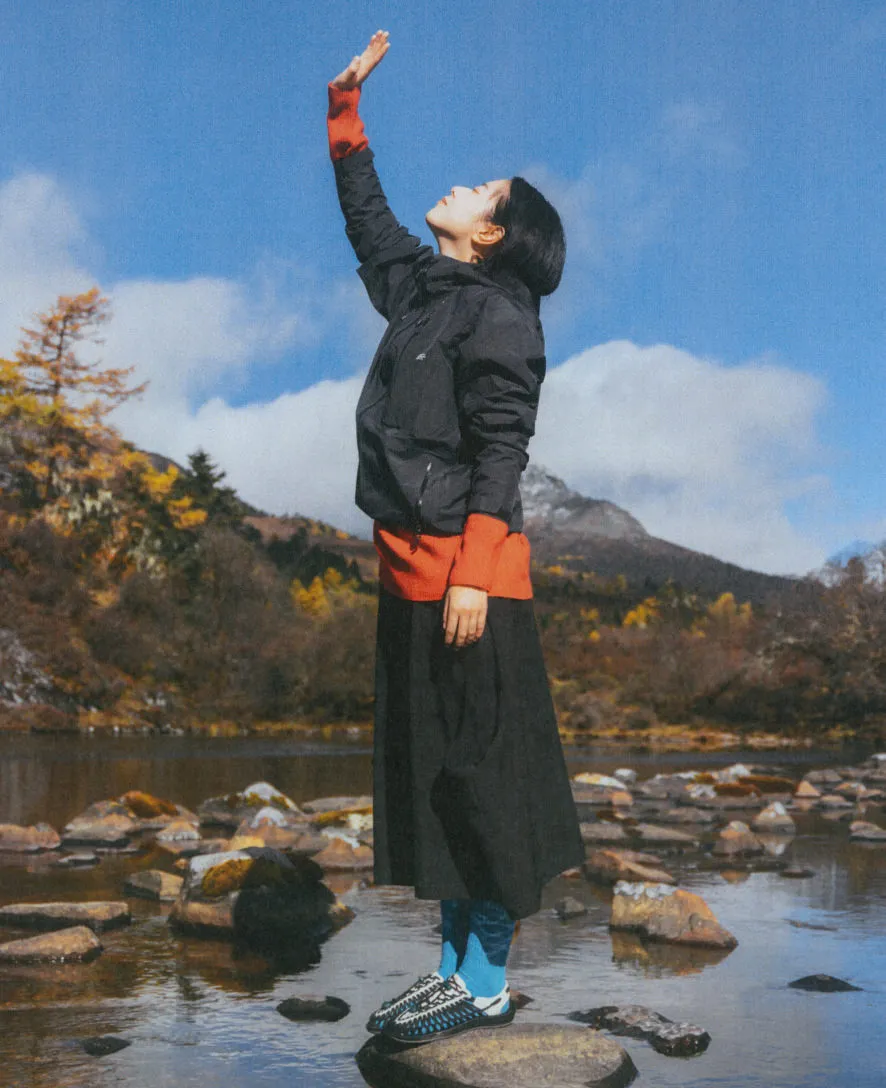 Men's UNEEK Sneaker - Image 9